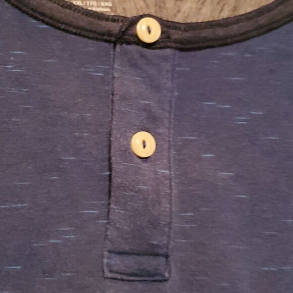 AmericanĀ Eagle Outfitters Men's Blue & Grey 2 Button Shirt size XXL - Picture 3 of 6